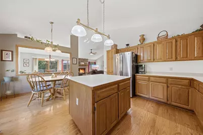650 Bridle Ridge Road, Eagan, MN 55123 - Photo 7