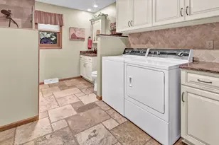 8010 Center St, Clear Lake, MN 55319 - Photo 17