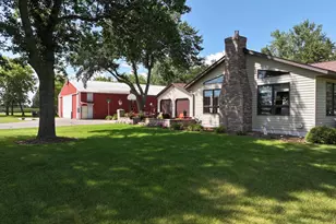 8010 Center St, Clear Lake, MN 55319 - Photo 7