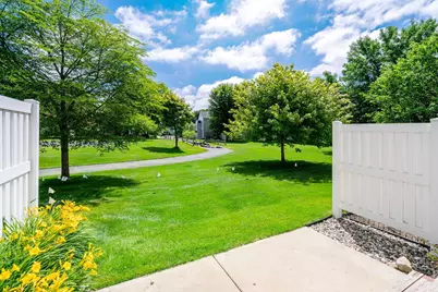 7772 Arboretum Village Circle, Chanhassen, MN 55317 - Photo 11