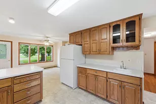 309 Fifth Ave SE, Melrose, MN 56352 - Photo 7