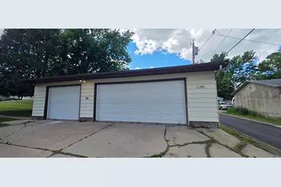 406 4th Street NW, Chisholm, MN 55719 - Photo 21