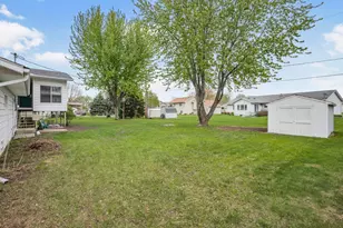 631 David Ave, Hamburg, MN 55339 - Photo 21