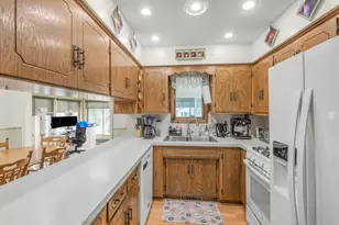 631 David Ave, Hamburg, MN 55339 - Photo 5