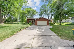 6041 Sumter Pl N, New Hope, MN 55428 - Photo 3