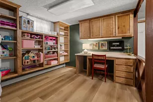 2509 Elm St N, Fargo, ND 58102 - Photo 45