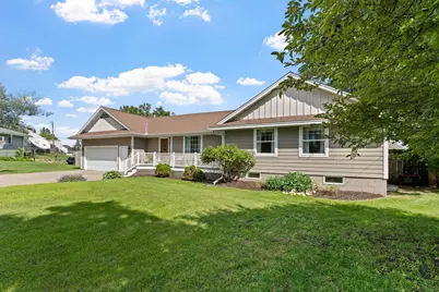 400 Decatur Avenue N, Golden Valley, MN 55427 - Photo 3