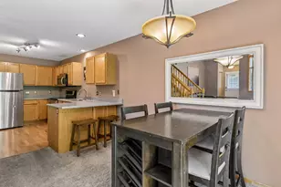 15333 Greenhaven Ln, Burnsville, MN 55306 - Photo 9