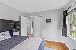 1124 Rhode Island Ave N, Golden Valley, MN 55427 - Photo 13