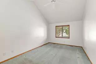 13024 Garrett Ln, Apple Valley, MN 55124 - Photo 25