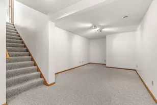 13024 Garrett Ln, Apple Valley, MN 55124 - Photo 37