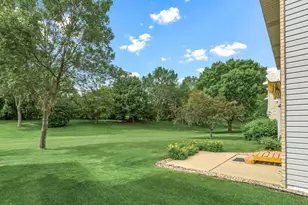13024 Garrett Ln, Apple Valley, MN 55124 - Photo 49
