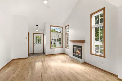 13024 Garrett Lane, Apple Valley, MN 55124 - Photo 7