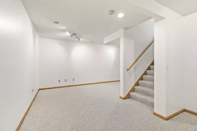 13024 Garrett Lane, Apple Valley, MN 55124 - Photo 39