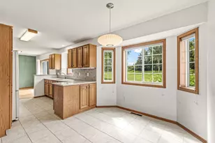 13024 Garrett Ln, Apple Valley, MN 55124 - Photo 21
