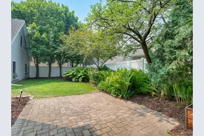 1626 Pinehurst Avenue, Saint Paul, MN 55116 - Photo 31