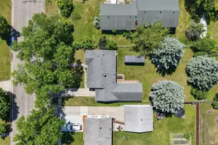 809 19th St N, Moorhead, MN 56560 - Photo 35