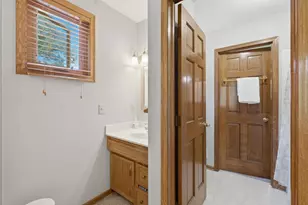 1364 Chatterton Ct, Eagan, MN 55123 - Photo 25