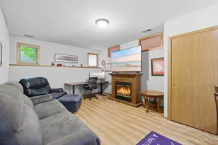 1364 Chatterton Ct, Eagan, MN 55123 - Photo 31