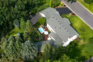 1364 Chatterton Ct, Eagan, MN 55123 - Photo 3