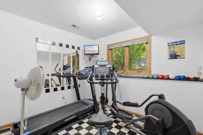 1364 Chatterton Court, Eagan, MN 55123 - Photo 33