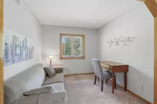 1364 Chatterton Ct, Eagan, MN 55123 - Photo 21