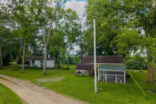17571 Roberds Lake Blvd, Faribault, MN 55021 - Photo 9