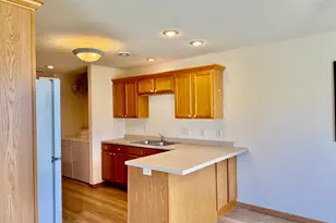 728 Cloud St NW, Bemidji, MN 56601 - Photo 11