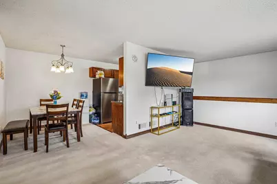 6627 84th Court N, Brooklyn Park, MN 55445 - Photo 7