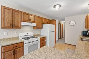 4543 Margaret St, White Bear Township, MN 55110 - Photo 7