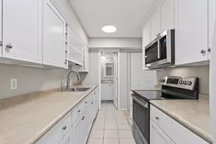 2502 Unity Ave N, Golden Valley, MN 55422 - Photo 13