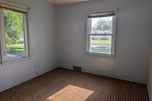 1049 Gorman Ave, West Saint Paul, MN 55118 - Photo 11