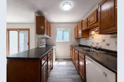 13637 Heather Hills Drive, Burnsville, MN 55337 - Photo 7