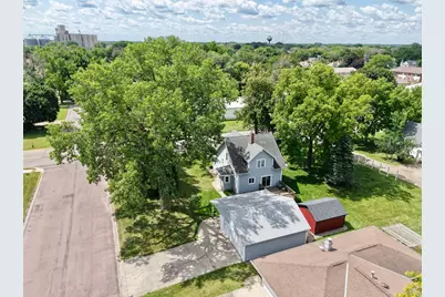821 10th Avenue N, Saint James, MN 56081 - Photo 5