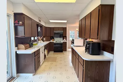 821 10th Avenue N, Saint James, MN 56081 - Photo 15