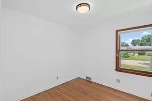 1406 Price Ave, Maplewood, MN 55109 - Photo 13