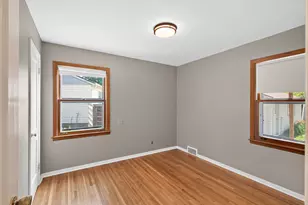 1406 Price Ave, Maplewood, MN 55109 - Photo 15