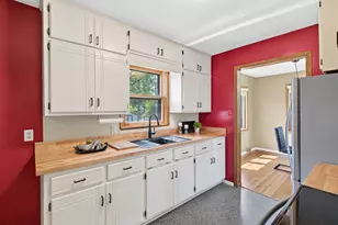1406 Price Ave, Maplewood, MN 55109 - Photo 9