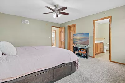 8304 Townsend Drive, Eden Prairie, MN 55344 - Photo 15