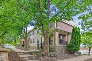 8304 Townsend Dr, Eden Prairie, MN 55344 - Photo 3