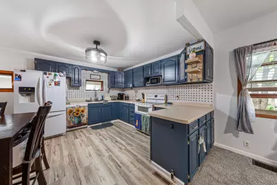 401 N Section Avenue, Spring Valley, MN 55975 - Photo 21