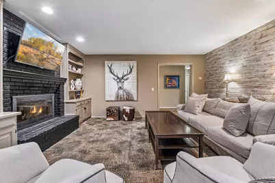1140 Hollybrook Drive, Wayzata, MN 55391 - Photo 49