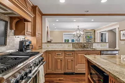 1140 Hollybrook Drive, Wayzata, MN 55391 - Photo 25