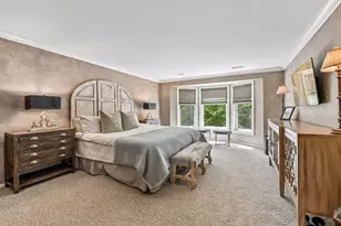 1140 Hollybrook Dr, Wayzata, MN 55391 - Photo 29