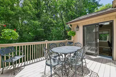 1140 Hollybrook Drive, Wayzata, MN 55391 - Photo 35