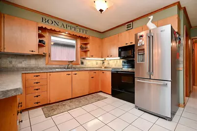 557 E 2nd Street, Winona, MN 55987 - Photo 7