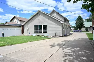 557 E 2nd St, Winona, MN 55987 - Photo 25