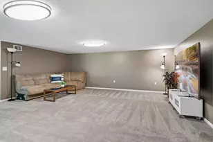 5616 W 78th St, Edina, MN 55439 - Photo 29
