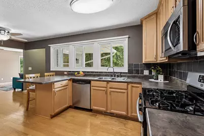 5616 W 78th Street, Edina, MN 55439 - Photo 9