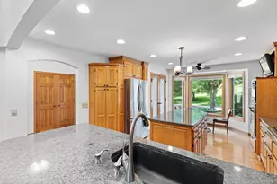 9974 Old Wagon Trail, Eden Prairie, MN 55347 - Photo 5